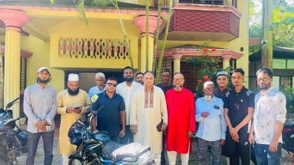 এজিআসিও ইউকে’র আনোয়ার মন্জীলে  জননেতা এমপি এমরান চৌধুরীর মতবিনিময়