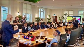 টাওয়ার হ্যামলেটে নিম্ন আয়ের বাসিন্দাদের ব‍্যয় সহায়তা বৃদ্ধির যুগান্তকারী ঘোষণা